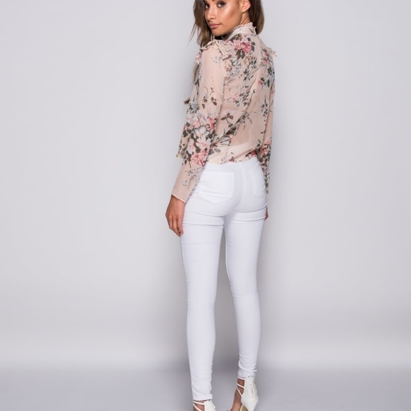 Frill sleeve top - Picture 5 of 6